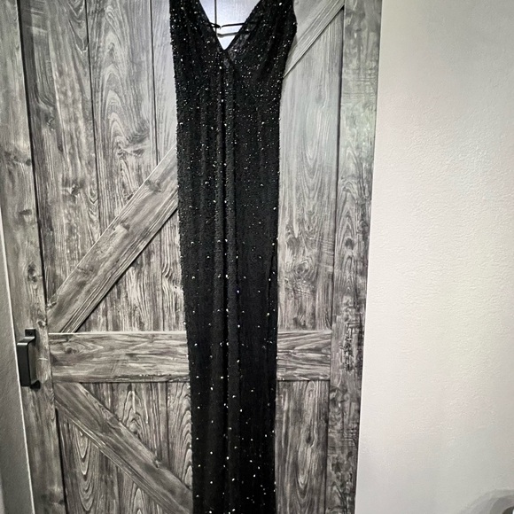 Oh Polly Black Prom dress. - Picture 4 of 5